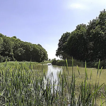 Du Petit Ruisseau Avec Etang De Peche 2 Nuitees Minimum * Aubercy